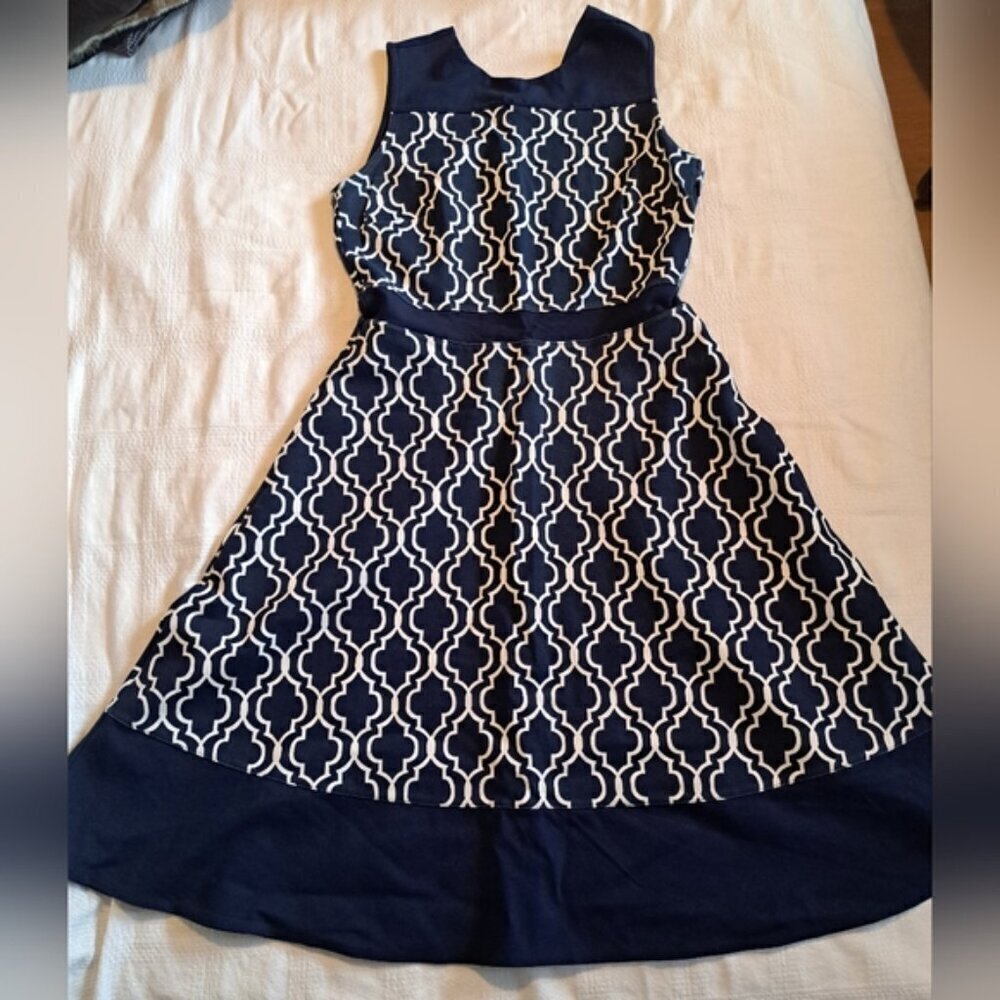 Lands' End Sleeveless Fit & Flare Dress Geometric Print Stretch Navy Size 6 EUC